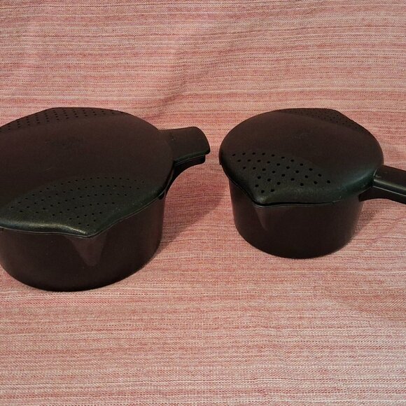 Pampered Chef Micro Steamer Rice Veggie Cooker 1 qt and 2 qt Set Of 2 - Picture 1 of 11
